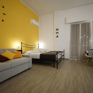  Apartment Fiorino House